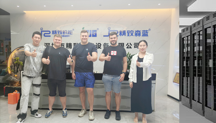 机柜选购指南：5大关键因素，助您避开采购陷阱（精致机柜干货分享）