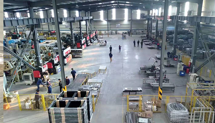 一台机柜的“自我修养”：精致机柜揭秘从钢板到成品的20道品质坚守