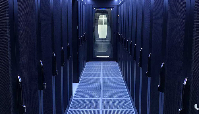 精致机柜：打破技术壁垒，特殊场景解决方案专家